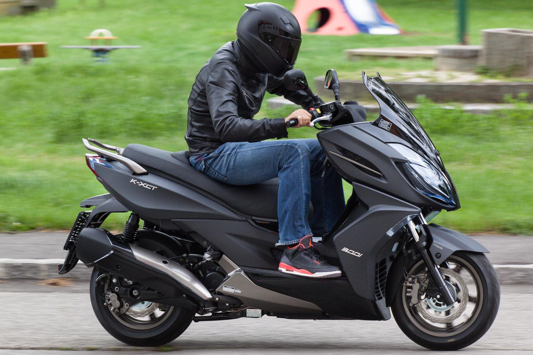 Kymco K XCT 300i Test Testbericht