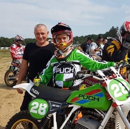 Daniel Pronegg – Rennbericht Nursch Daniel Pronegg – Rennbericht Classic MX und MX2 NURSCH 6.8.2019Classic MXVoller Freude habe ich am Anreisetag mein neues Arbeitsgerät (PUCH MC250) entgegengenommen.Am Renntag stellte sich schnell heraus, dass ich mit dies...