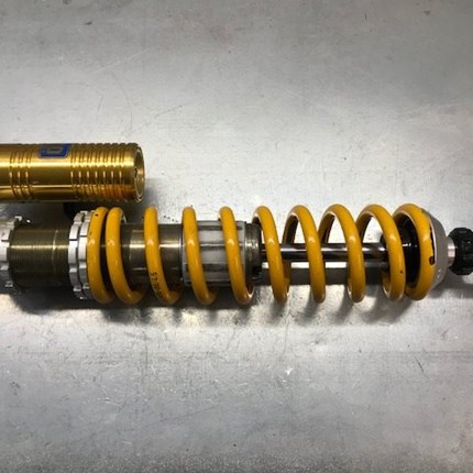 Öhlins Federbein Gebrauchtes Öhlins Federbein SU7120 - für RM 125 1994 - 1999Preis ohne Service: € 200,00Preis mit Service: € 350,00