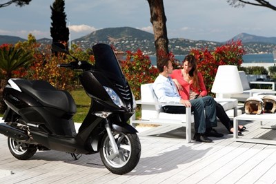 PEUGEOT-Scooter
