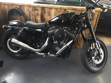 Gebrauchtmotorrad Harley-Davidson Sportster XL 1200CX Roadster