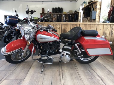 Gebrauchtmotorrad Harley-Davidson Electra Glide FLH