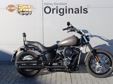 Gebrauchtmotorrad Harley-Davidson Softail Street Bob FXBB