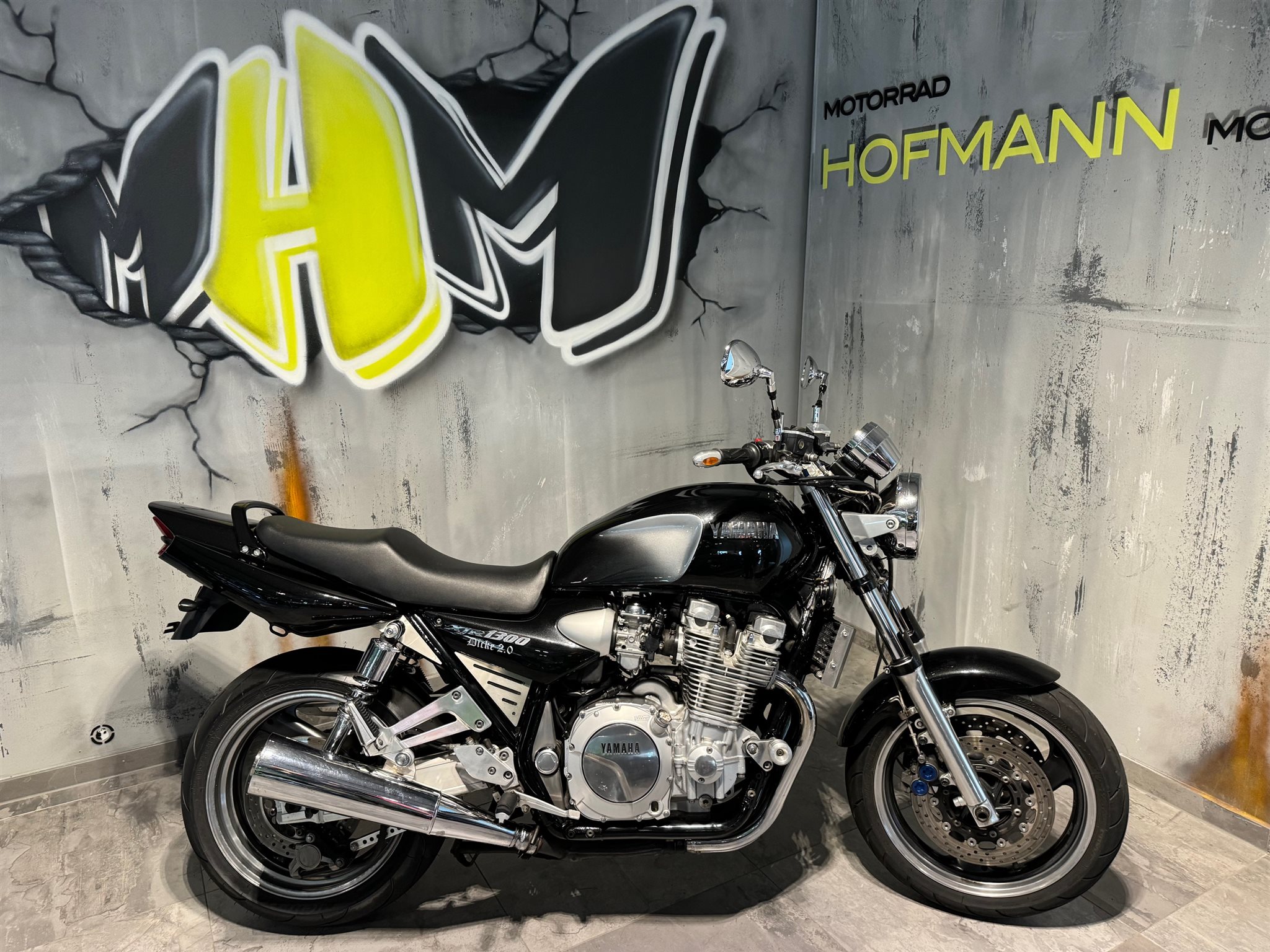 Gebrauchte Yamaha Xjr Schwarz Baujahr Km Preis