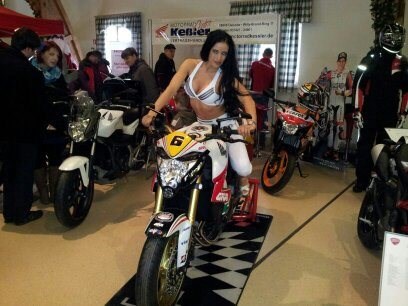 Motorradmesse Wernesgrün MotorradfreundeAm 1 u. 2 März 2014 ist es soweit es findet die Motorradmesse Wernesgrün statt. Schon letztes Jahr war dies ein voller Erfolg gewese...