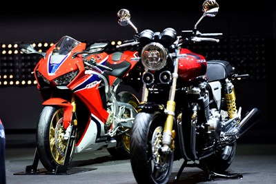 Doppelpremiere CBR1000RR Fireblade und CB1100RS