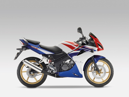 Essai honda cbr 125 r 2010 #3