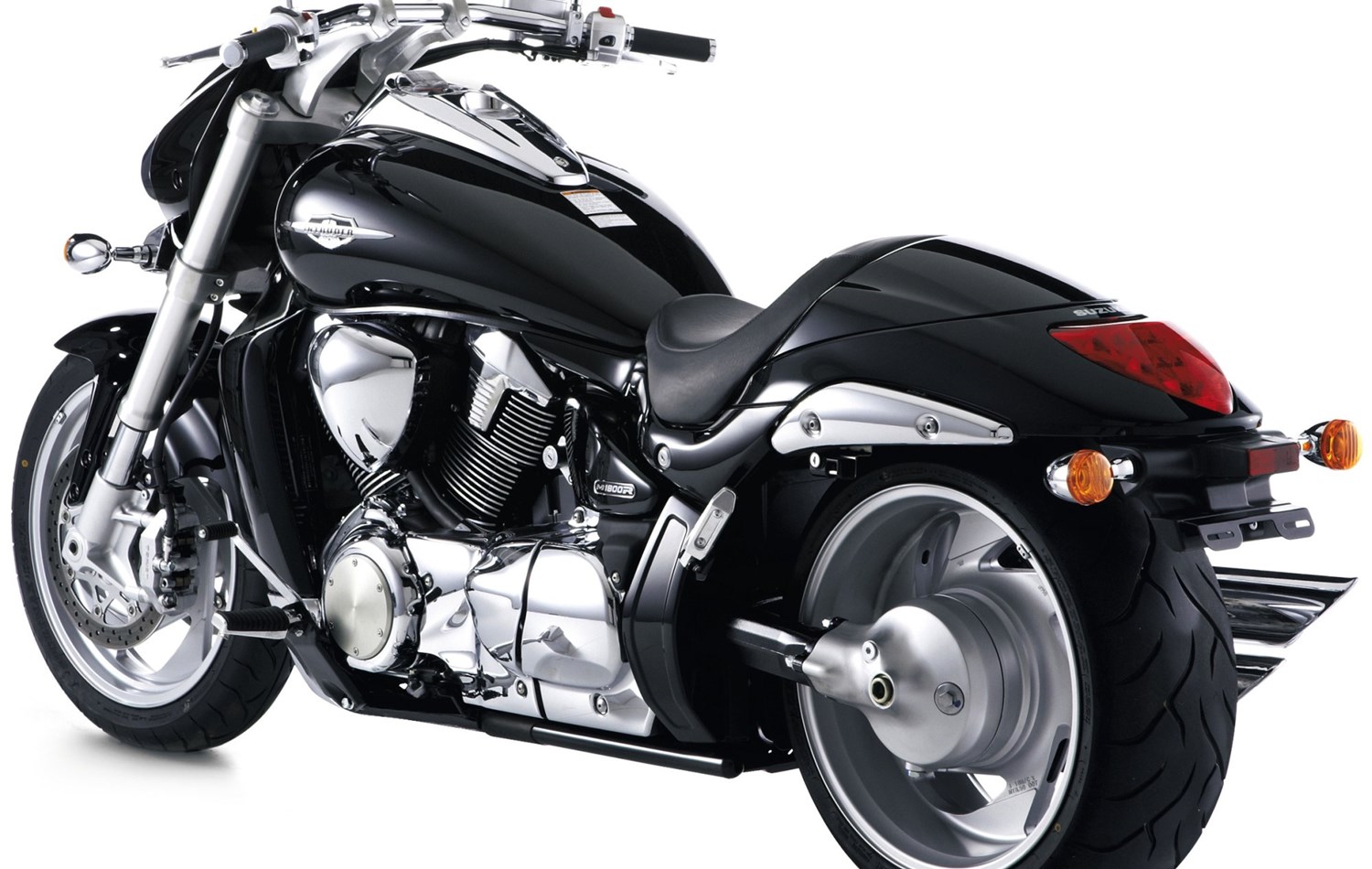 suzuki intruder 1800 vzr