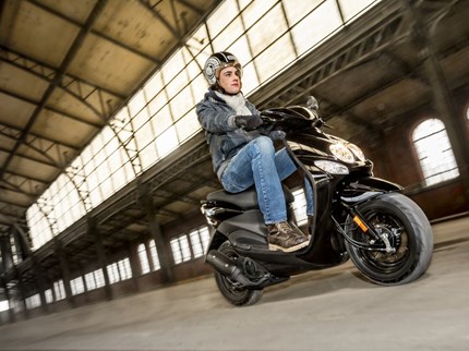 Yamaha NEOs Easy