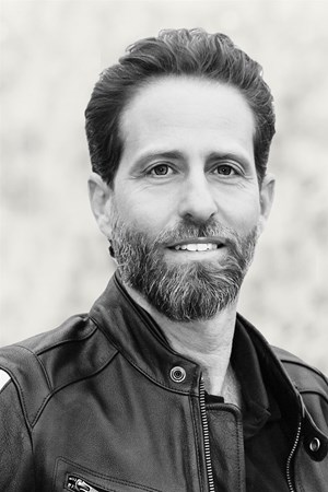 Adi Ravid
