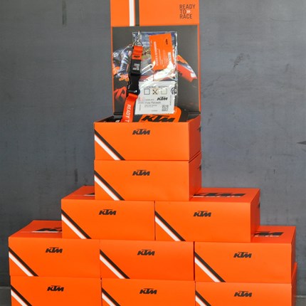 LAST MINUTE - MOTO GP SPIELGBERG...
..... hol dir schnell noch eines der letzten KTM Packages bei uns im Shop!!!!! (KTM PACKAGES LAGERND!!!!) :)
KTM PACKAGE:
... Weiter >>