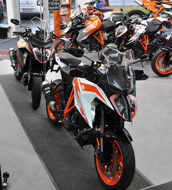 KTM 1290 SUPER DUKE Modelljahr 2019 **NEU EINGETROFFEN**
