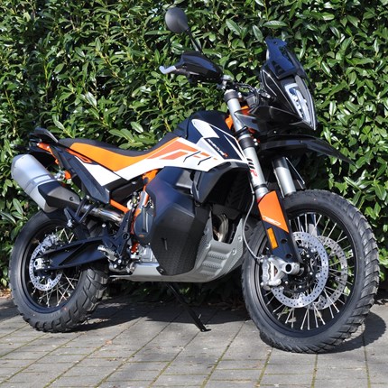 KTM 790 Adventure R eingetroffen !!!!
Vorbei schauen und Probesitzen :)