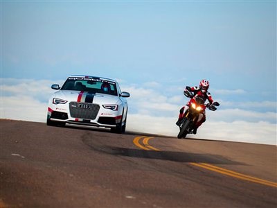 Toller Video #ComeTogether at Pikes Peak