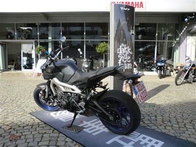MT 09 ABS gekommen