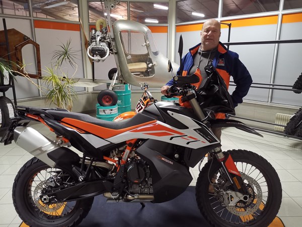 FAHRZEUGÜBERGABE KTM 790 ADVENTURE
