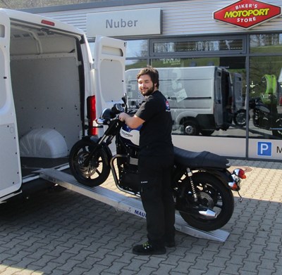 Hol- und Bring-Service beim Zweirad-Center Nuber