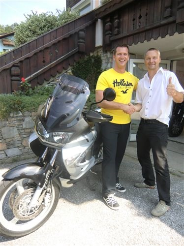 Weltmeister vertraut beim Motorradkauf auf "Raimund "