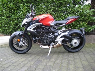 Die neue BRUTALE 800