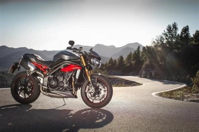 Kurzfristig Donnerstag und Freitag live bei uns: Die neue Speed Triple