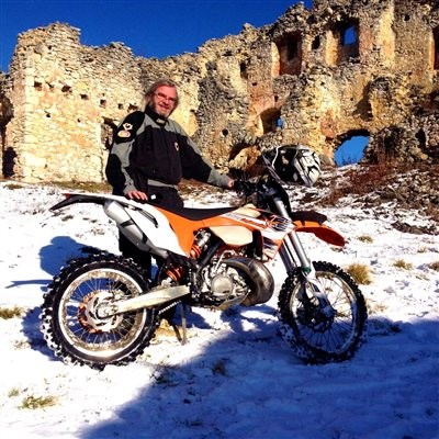 Letzte Ausfahrt 2016 Letzte Enduro Ausfahrt im "alten Jahr 2016" am 30.12.2016 in Kroatien. Eine lustige Sightseeing Runde in den Wäldern Kroatiens auf... Weiter >>