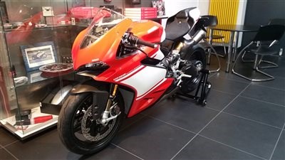 1299er Superleggera