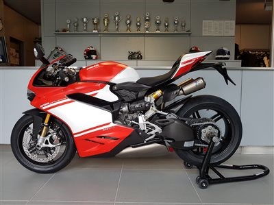 1299 SUPERLEGGERA