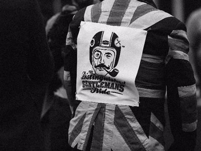 T-Shirt_Logo
