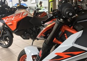 KTM Vorführer 2017 mit wenig Kilometer und Garantie KTM Vorführer 2017 mit wenig Kilometer und Garantie