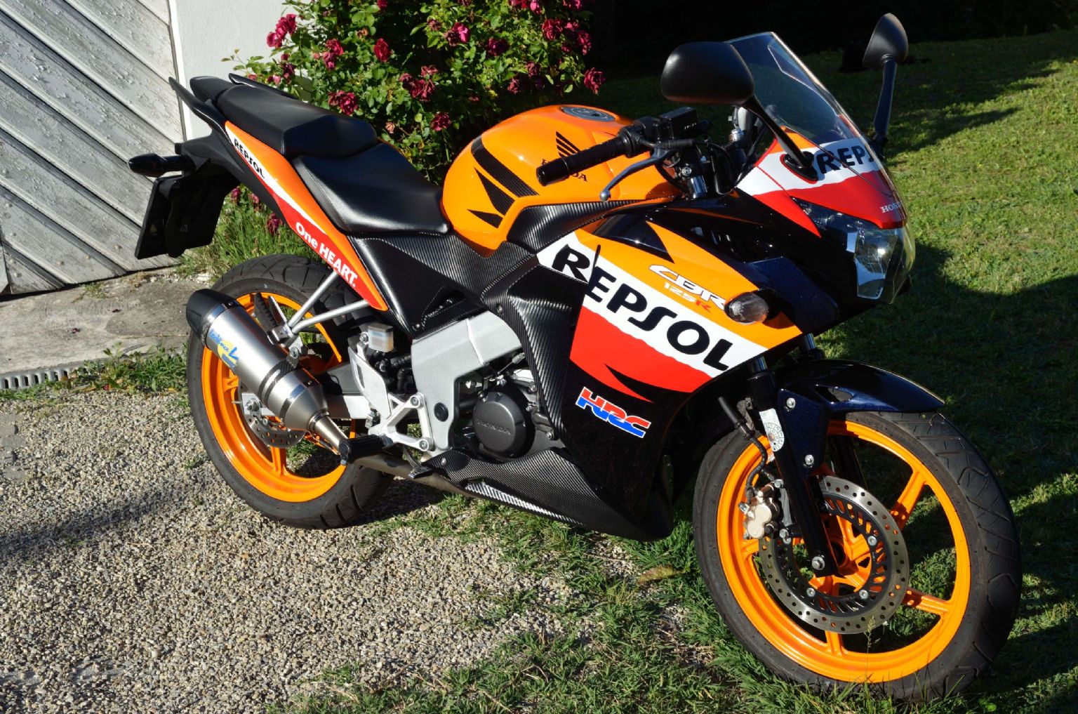 Umgebautes Motorrad Honda CBR 125 R von Nicolas1997 - 1000PS.de