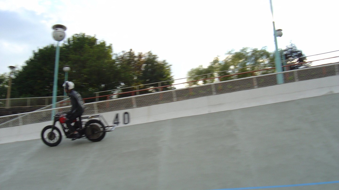 MOTORRAD