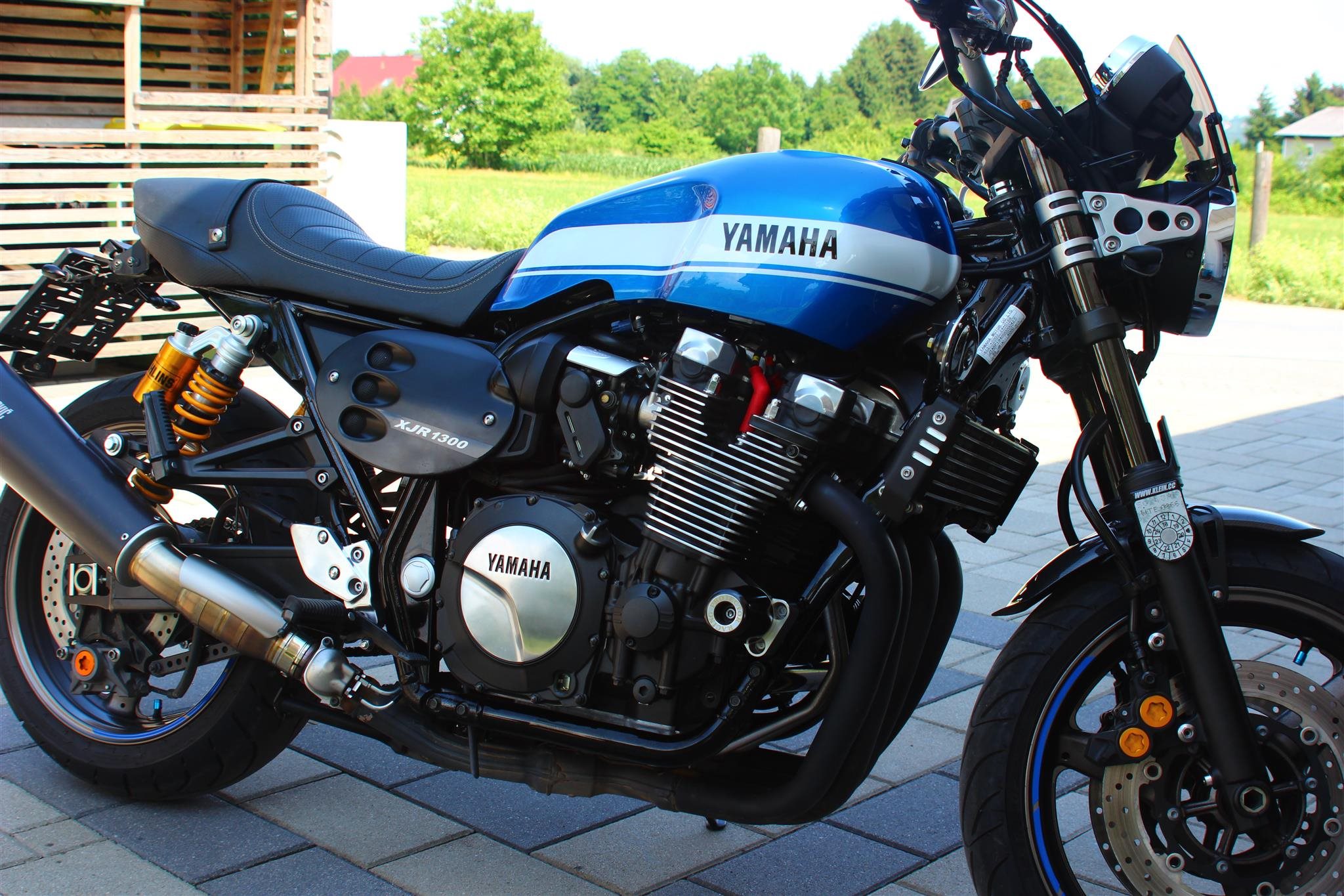 Umgebautes Motorrad Yamaha Xjr Von Drifter Ps At