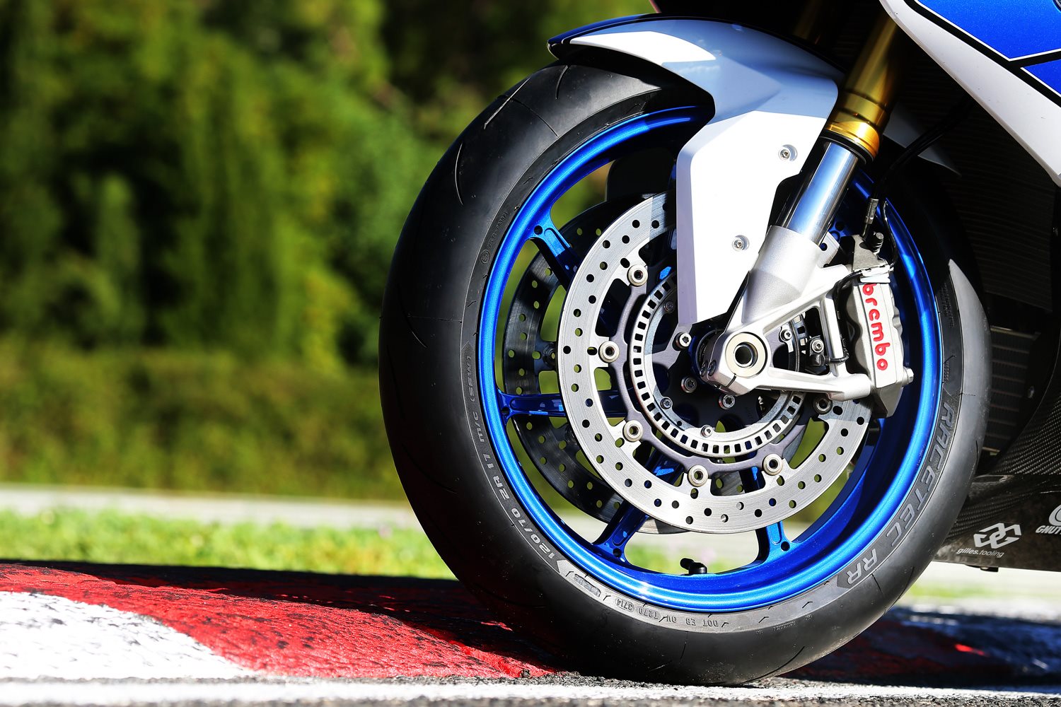 infos-und-video-zum-metzeler-racetec-rr-motorrad-news