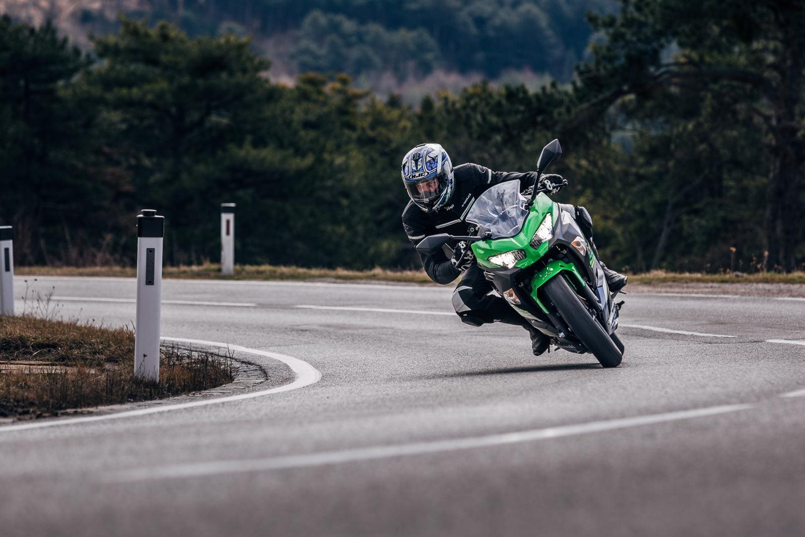 Kawasaki Ninja 400 2018 - Der grüne Angriff auf die A2-Krone - Testbericht