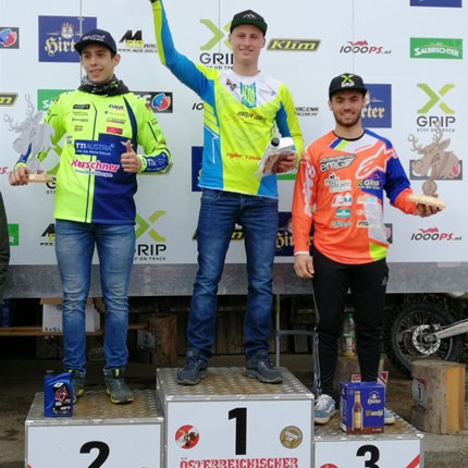 Kilian Zierer - ÖEC Guttaring Platz 3 beim ersten Rennen des Österreichischen Endurocups!Das vergangene Wochenende fanden sich Enduristen aus Nah und Fern zum Stelldichein der neuen Saison 2019 am Schwarzlhof bei Thomas Pirolt ein. Wie jedes Jahr, eine...