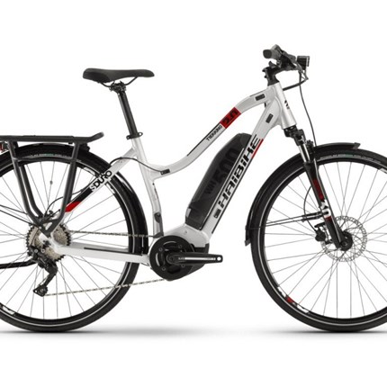 Haibike SDURO Trekking 2.0, DA 48cm, Gr.M SDURO Trekking 2.0500Wh, 10-GGröße: DA 48cm - M Rahmen: Aluminium 6061, Scheibenbremse Post Mount Motor: Yamaha PW-SE System, 250W, 70Nm, 25km/h Display: Yamaha Side Switch 1.7“, LCD, 7 Funktionen Batterie: Yamaha Lithium...
