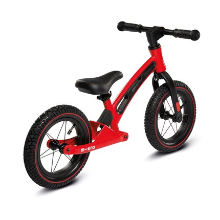 Micro Balance Bike Deluxe rot Farbe: rotAltersgruppe: Kids ab 2 JahreBelastbarkeit: 20kgGewicht: 2-3kgLenkerhöhe: 48-52cmGrößen: 38-44cmSattel ist verstellbar