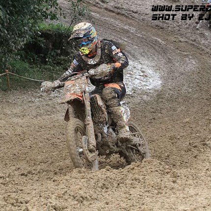 Markus Hirtl - ÖM Seitenstetten Am Sonntag fand in Seitenstetten wieder ein Lauf zur österreichischen Motocross Staatsmeisterschaft statt. Unter extremsten Bedingungen dank des anhaltenden Regens am Samstag konnte ich in der Qualifikation schon die gute ...