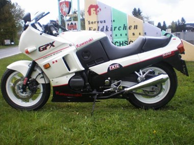 Gebrauchtmotorrad Kawasaki GPX 500