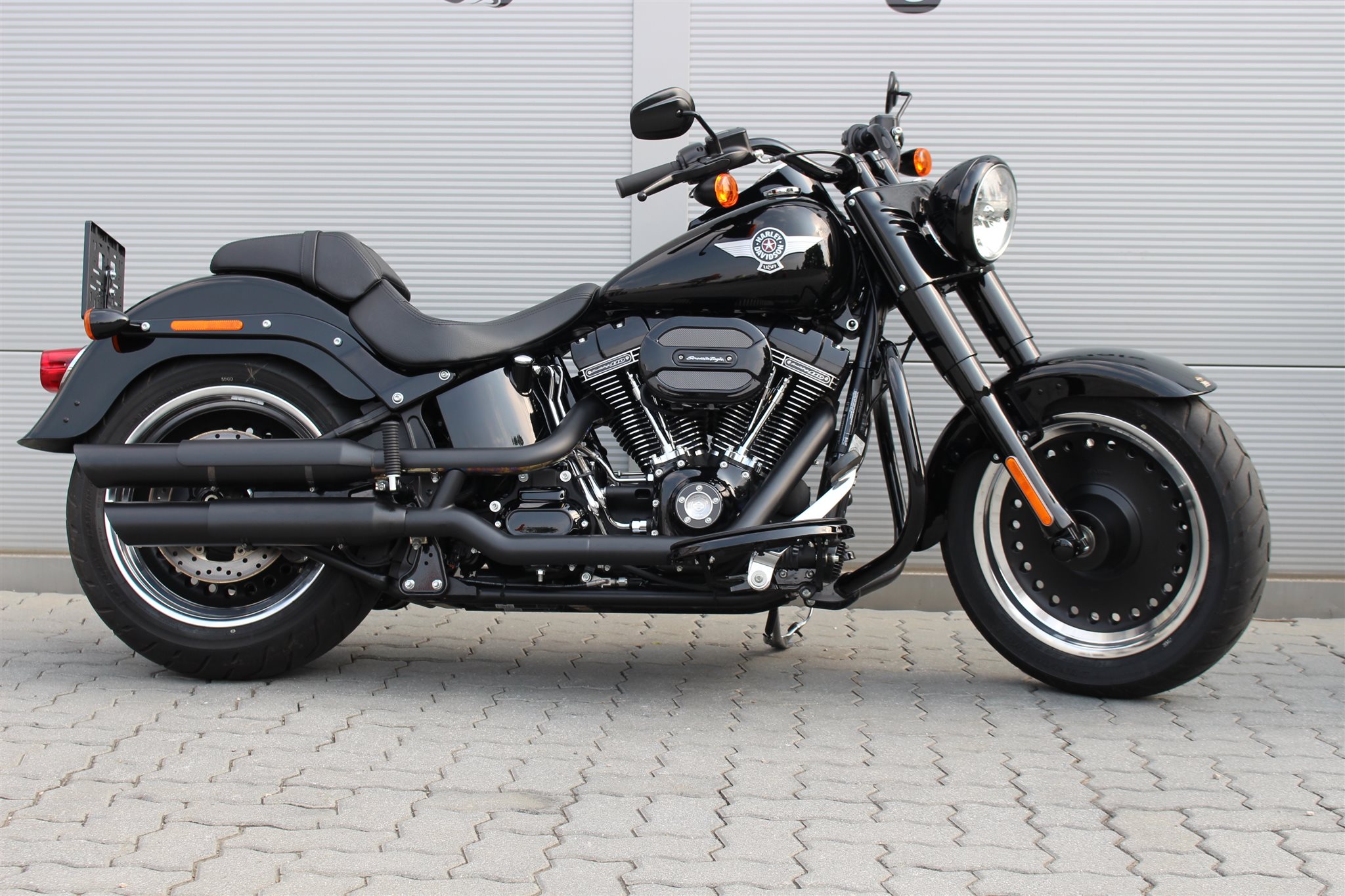 Gebrauchte Harley Davidson Softail Fat Boy S Ez 17 1 0 Km 24 990 00 Eur