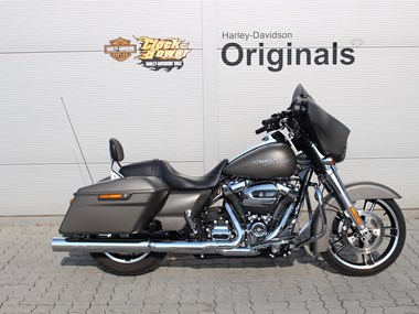 Gebrauchtmotorrad Harley-Davidson Street Glide FLHX