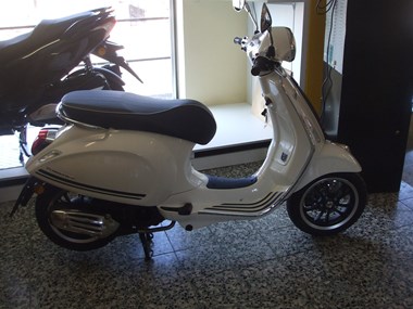 Neumotorrad Vespa 125 Primavera