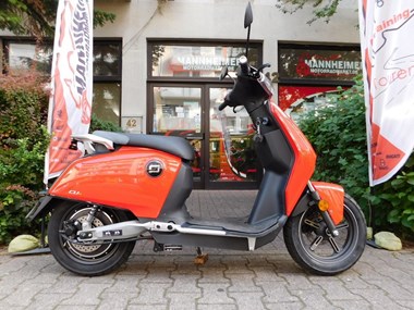 Neumotorrad Super Soco CUx