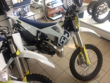 Neumotorrad Husqvarna TE 300i