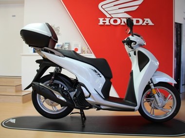Neumotorrad Honda SH125i