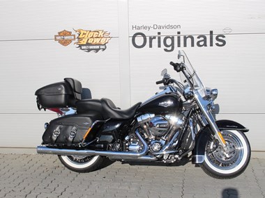 Gebrauchtmotorrad Harley-Davidson Road King Classic FLHRC