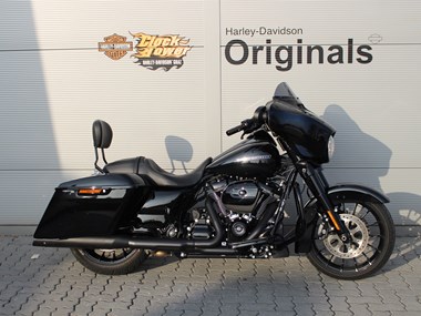 Gebrauchtmotorrad Harley-Davidson Touring Street Glide Special FLHXS