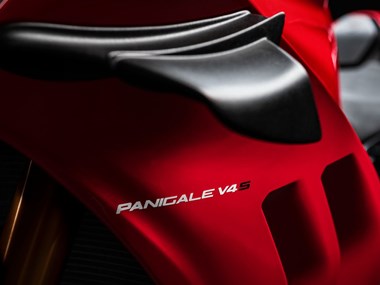 Neumotorrad Ducati Panigale V4 S