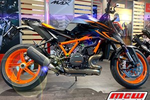 Angebot KTM 1290 Super Duke R EVO