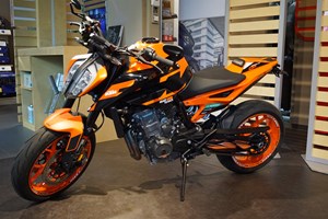Angebot KTM 890 Duke GP